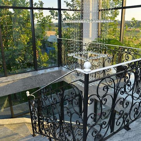 Mesecev Konak Bed & Breakfast Nis Bagian luar foto