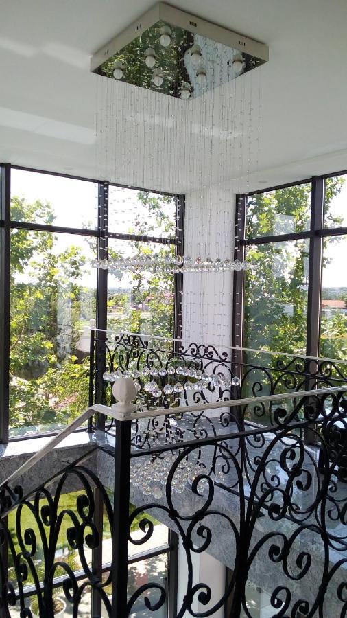 Mesecev Konak Bed & Breakfast Nis Bagian luar foto